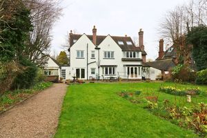 Photo 26- click for photo gallery